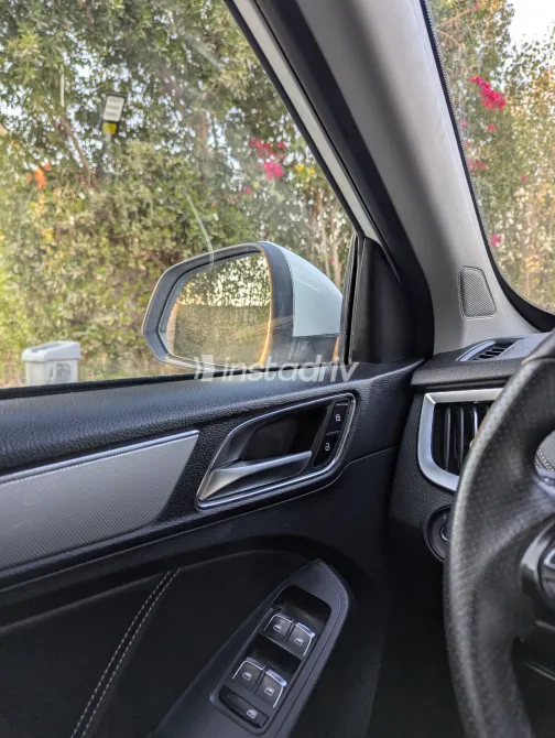 MG Rx5 2020 White Used for Sale - 4