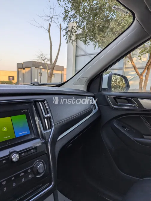 MG Rx5 2020 White Used for Sale - 6