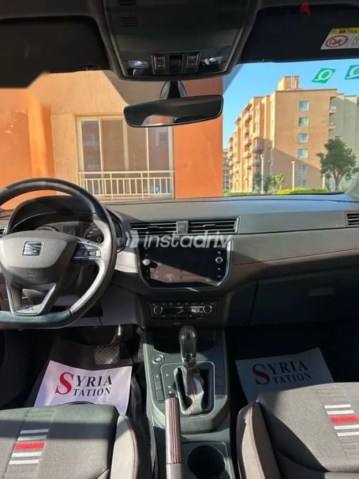 سيات ابيزا 2021 أحمر مستعملة للبيع - 7