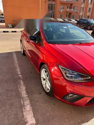 سيات ابيزا 2021 أحمر مستعملة للبيع