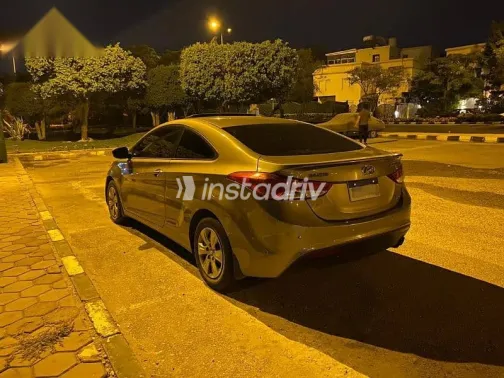 Hyundai Elantra 2013 Brown Used for Sale - 5