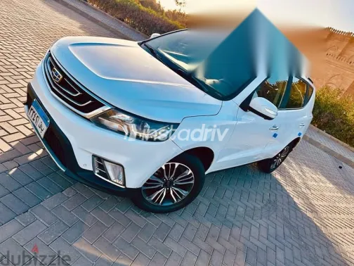 جيلي امجراند 2019 أبيض مستعملة للبيع - 5