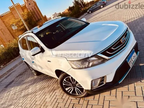 جيلي امجراند 2019 أبيض مستعملة للبيع - 7