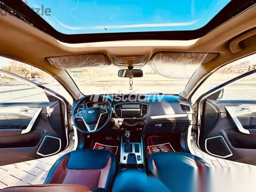 جيلي امجراند 2019 أبيض مستعملة للبيع - 8