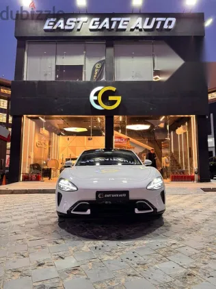 شاومي اس يو 7 2025 أبيض جديدة للبيع