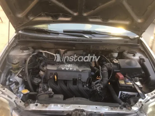 تويوتا كورولا 2007 فضي مستعملة للبيع - 5