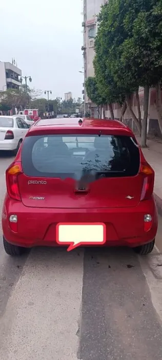 كيا بيكانتو 2015 أحمر مستعملة للبيع