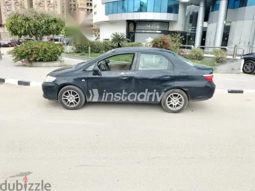 هوندا سيتى 2008 أسود مستعملة للبيع - 4