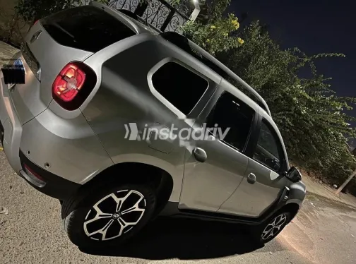 رينو داستر 2021 أبيض مستعملة للبيع - 2