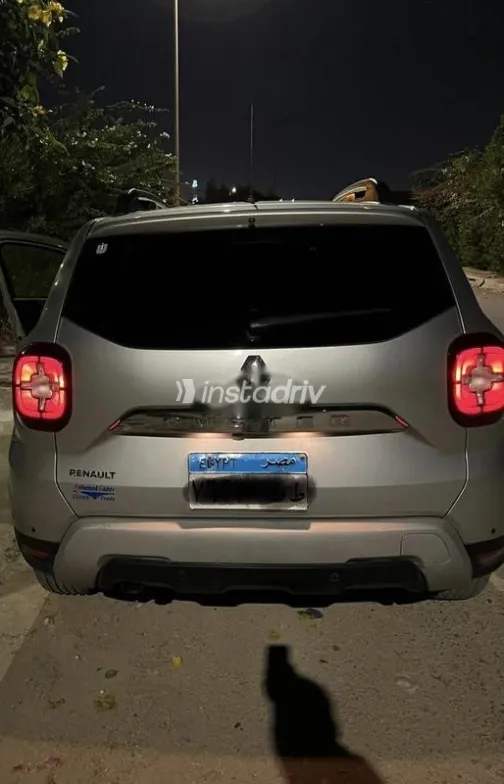 رينو داستر 2021 أبيض مستعملة للبيع - 4