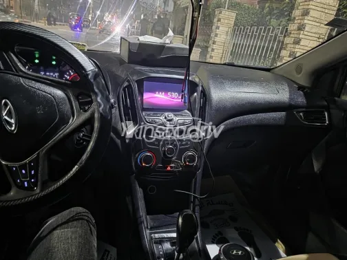 شيرى اريزو 5 2021 برونزي مستعملة للبيع - 2