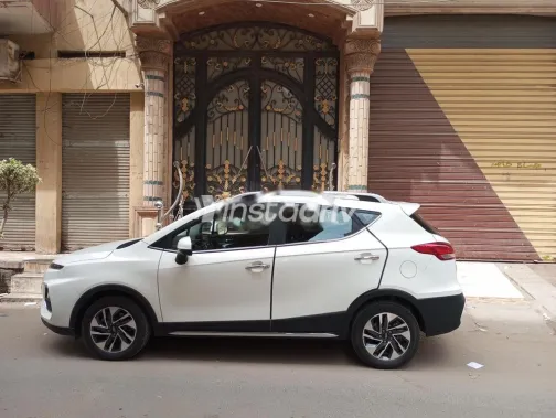 جاك JS3 2022 أبيض مستعملة للبيع - 3