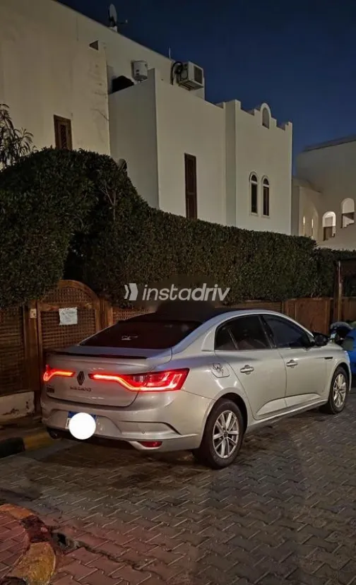 Renault Megane 2021 White Used for Sale - 4