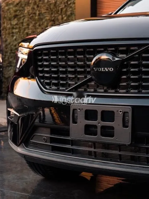 Volvo XC 40 2025 Black Used for Sale - 5