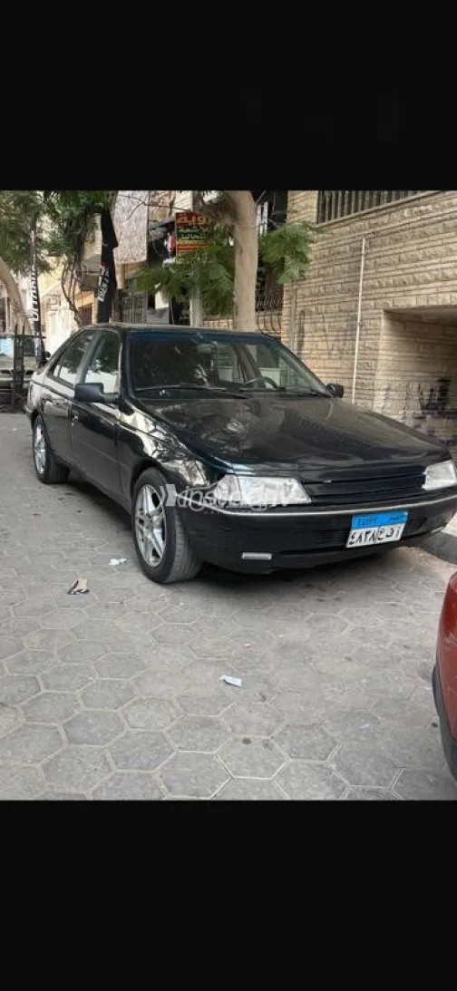 بيجو 405 1993 أخضر غامق مستعملة للبيع - 2