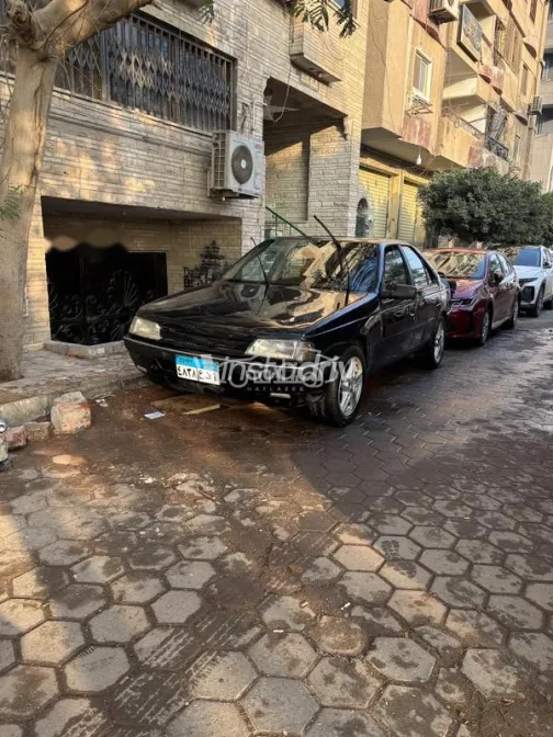 بيجو 405 1993 أخضر غامق مستعملة للبيع - 3