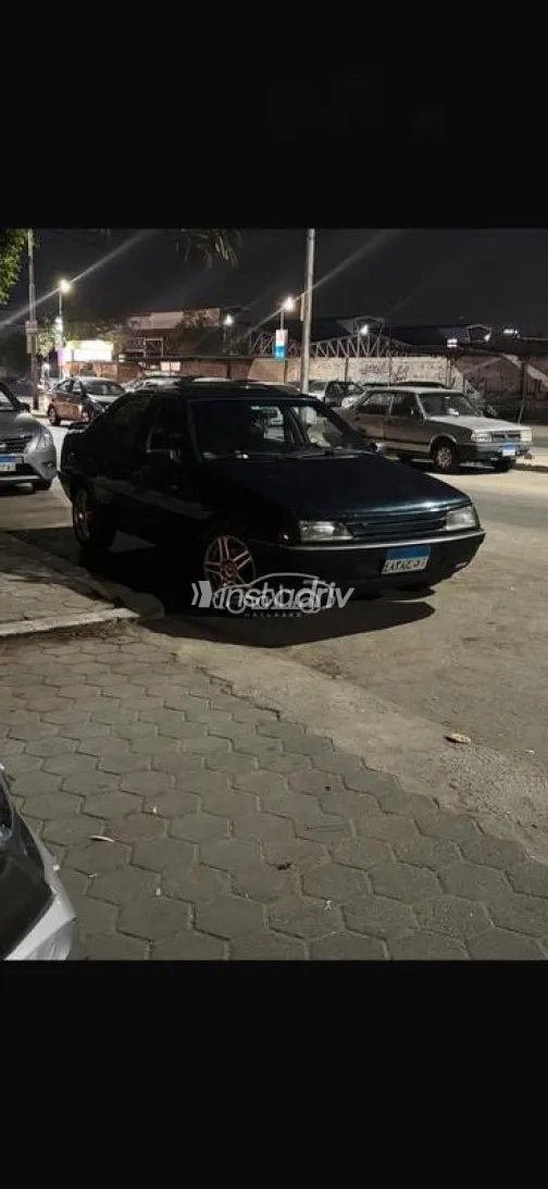 بيجو 405 1993 أخضر غامق مستعملة للبيع - 4