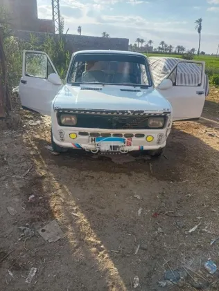 فيات 128 1981 أبيض مستعملة للبيع