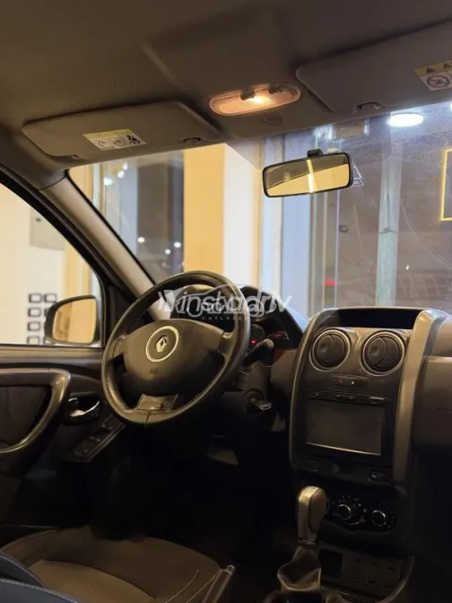 Renault Duster 2017 White Used for Sale - 3