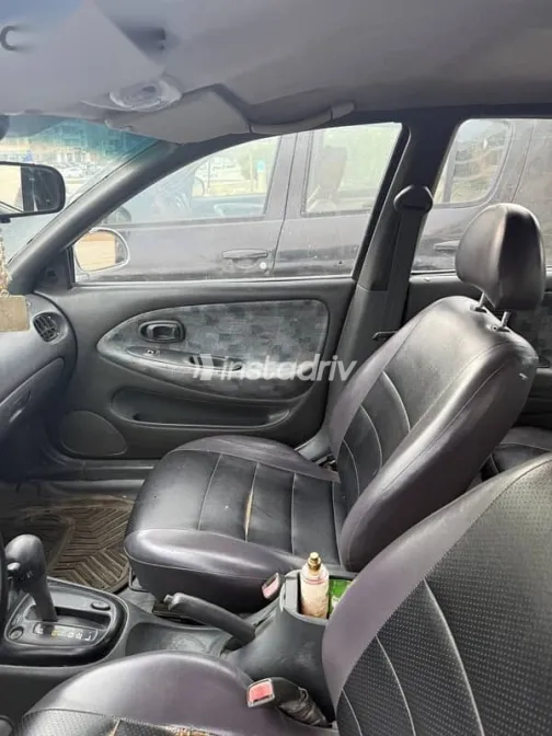 هيونداي إلنترا 1996 رمادي مستعملة للبيع - 2