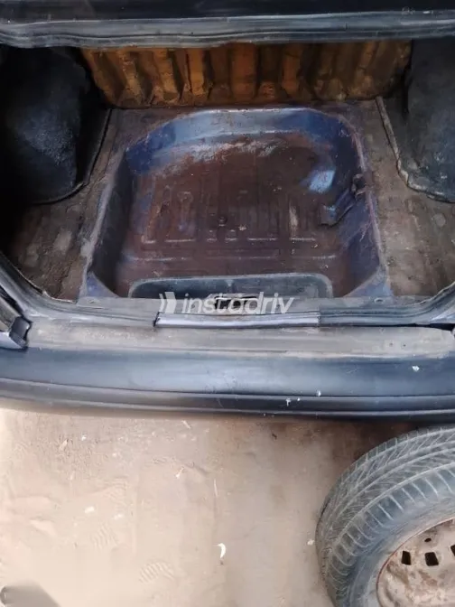 هيونداي اكسيل 1995 أزرق غامق مستعملة للبيع - 4