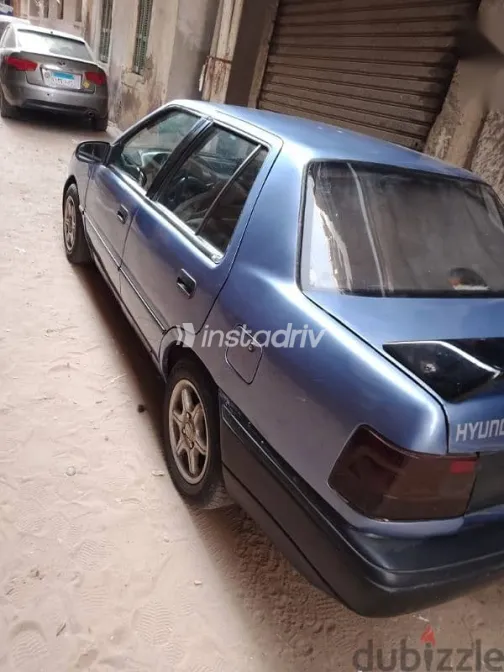 هيونداي اكسيل 1995 أزرق غامق مستعملة للبيع - 5