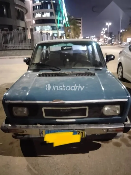 فيات 128 1990 أزرق غامق مستعملة للبيع - 2