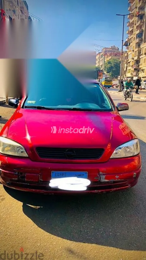 اوبل أسترا 2000 أحمر مستعملة للبيع - 2