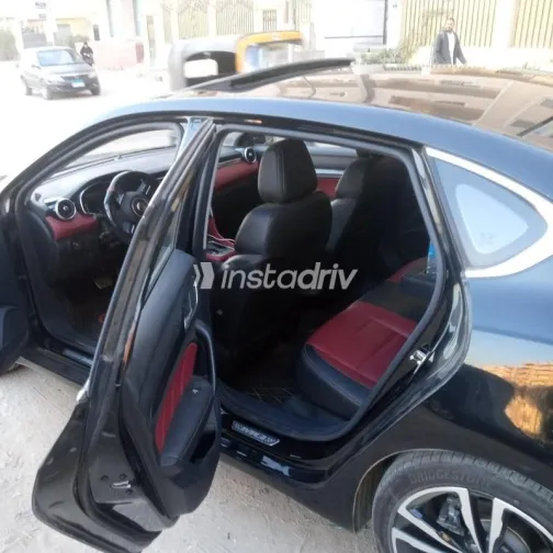 ام جى 6 2023 أبيض مستعملة للبيع - 4