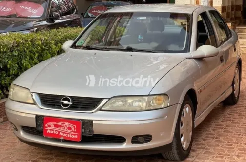 Opel Vectra 2002 Silver Used for Sale - 4