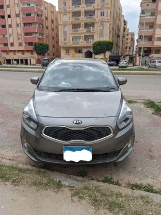 Kia Carens 2015 Petroleum Used for Sale