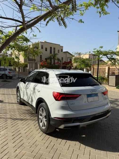 Audi Q3 2023 White Used for Sale - 4