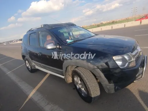 Renault Duster 2016 Black Used for Sale - 3