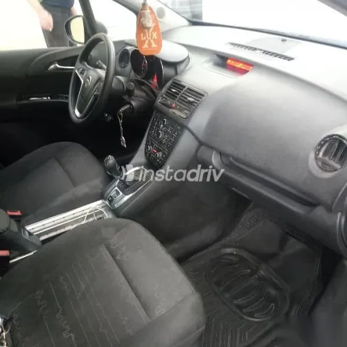 اوبل ميريفا 2016 بيج مستعملة للبيع - 3