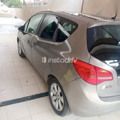 اوبل ميريفا 2016 بيج مستعملة للبيع - 5