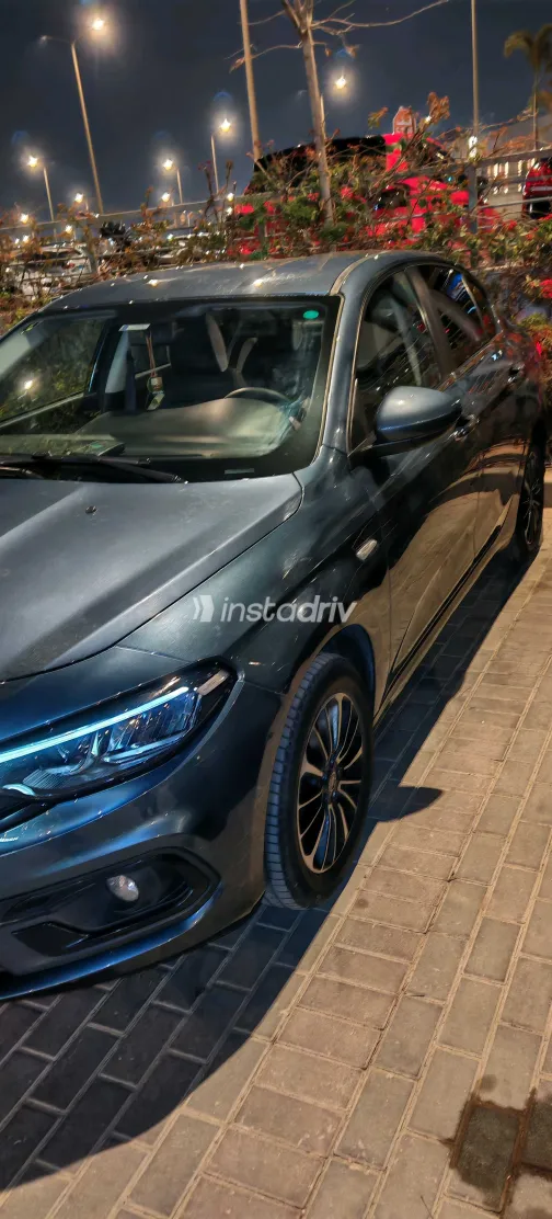 فيات تيبو 2022 أبيض مستعملة للبيع - 1