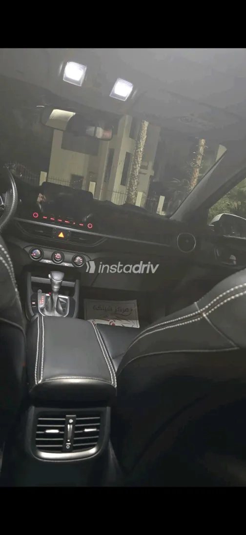 كيا جراند سيراتو 2023 أبيض مستعملة للبيع - 3