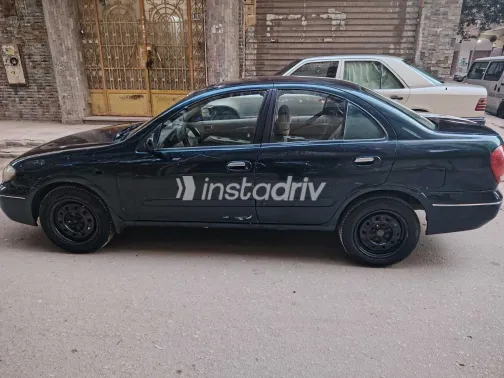 نيسان صنى 2006 أبيض مستعملة للبيع - 2