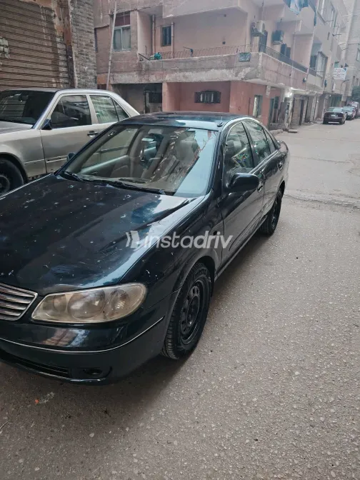 نيسان صنى 2006 أبيض مستعملة للبيع - 4