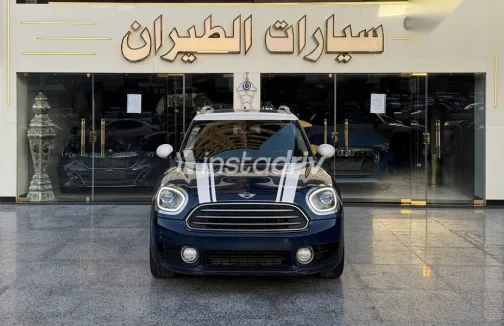 مينى كوبر 2018 أزرق غامق مستعملة للبيع - 1