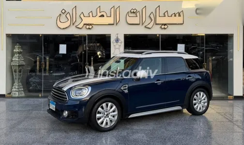 مينى كوبر 2018 أزرق غامق مستعملة للبيع - 4