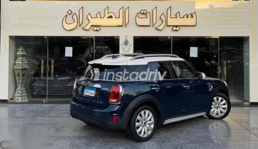 مينى كوبر 2018 أزرق غامق مستعملة للبيع - 5
