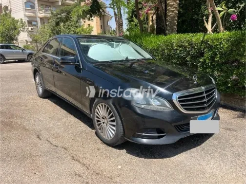 Mercedes E 180 2015 Black Used for Sale - 1