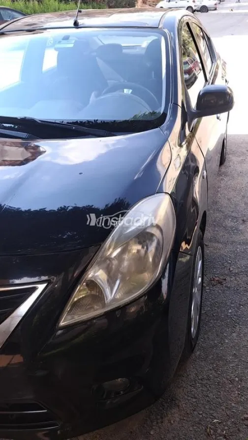 Nissan Sunny 2013 Black Used for Sale - 2