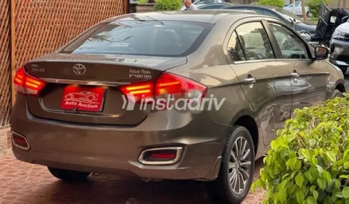 تويوتا بيلتا 2022 بني مستعملة للبيع - 5