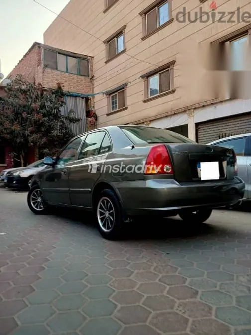 هيونداي فيرنا 2007 رمادي مستعملة للبيع - 5