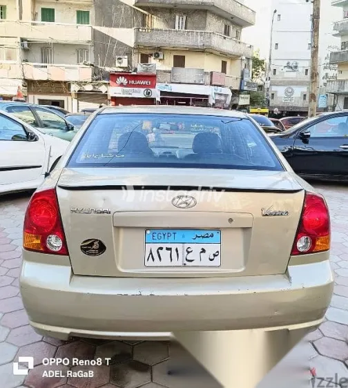 هيونداي فيرنا 2007 ذهبي مستعملة للبيع - 5