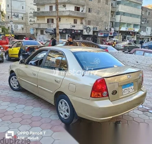 هيونداي فيرنا 2007 ذهبي مستعملة للبيع - 6