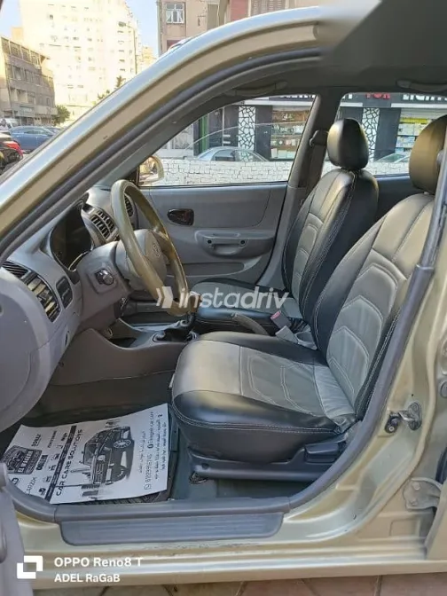 هيونداي فيرنا 2007 ذهبي مستعملة للبيع - 8