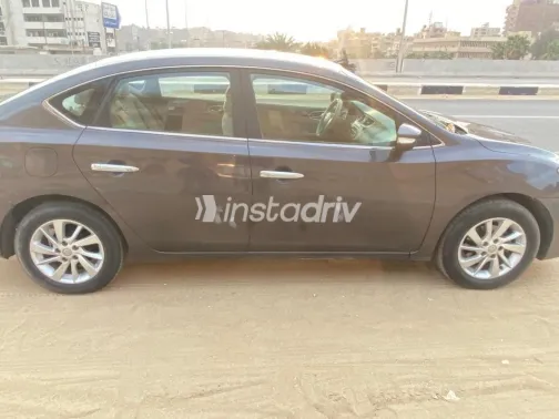 Nissan Sentra 2019 White Used for Sale - 4